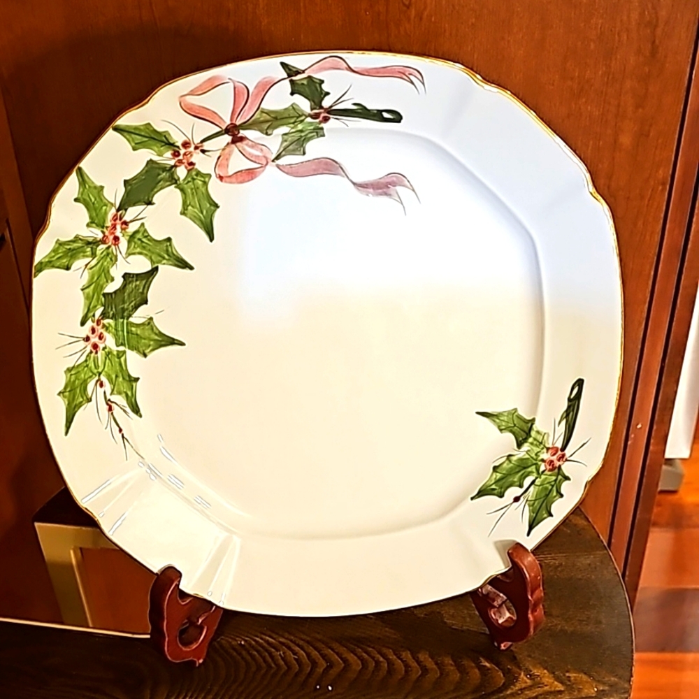 N. S. Gustin Platter/ Holiday